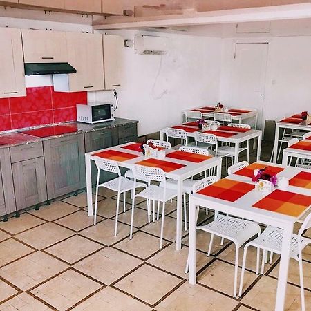 Abkhazia Tali Hotel Sukhumi Ngoại thất bức ảnh